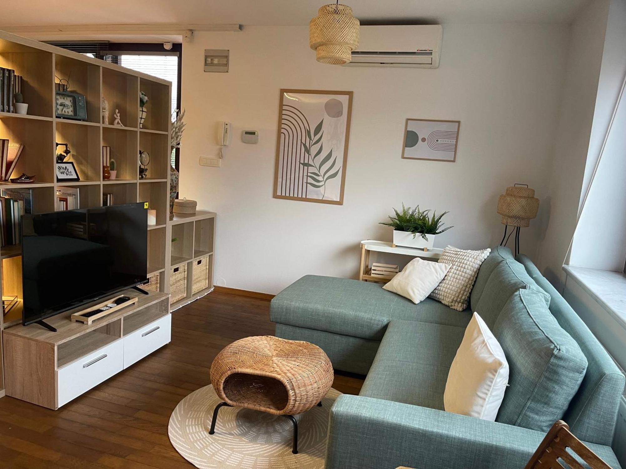 Spacious Cozy Apartment Lubiana Esterno foto